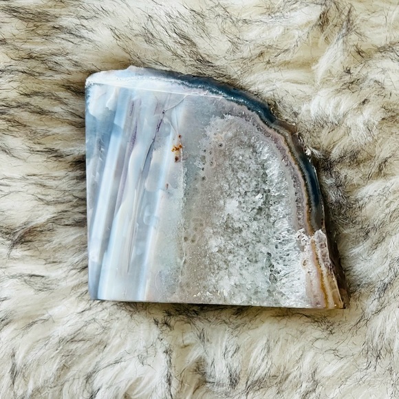 Agate Quartz Crystal Bookend - Picture 8 of 11